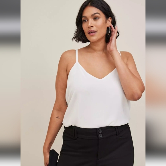 Torrid White Sophie Chiffon Swing Cami, Plus Size 1 - Picture 4 of 8